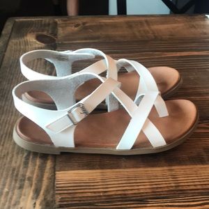 Girls Cupcake sandal size 5